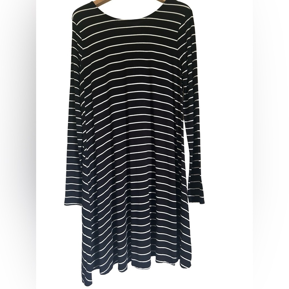 Old Navy Black and White Striped Jersey Knit Swing Dress L - Picture 2 of 6